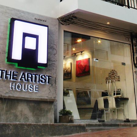 The Artist House Hotel Patong Bagian luar foto