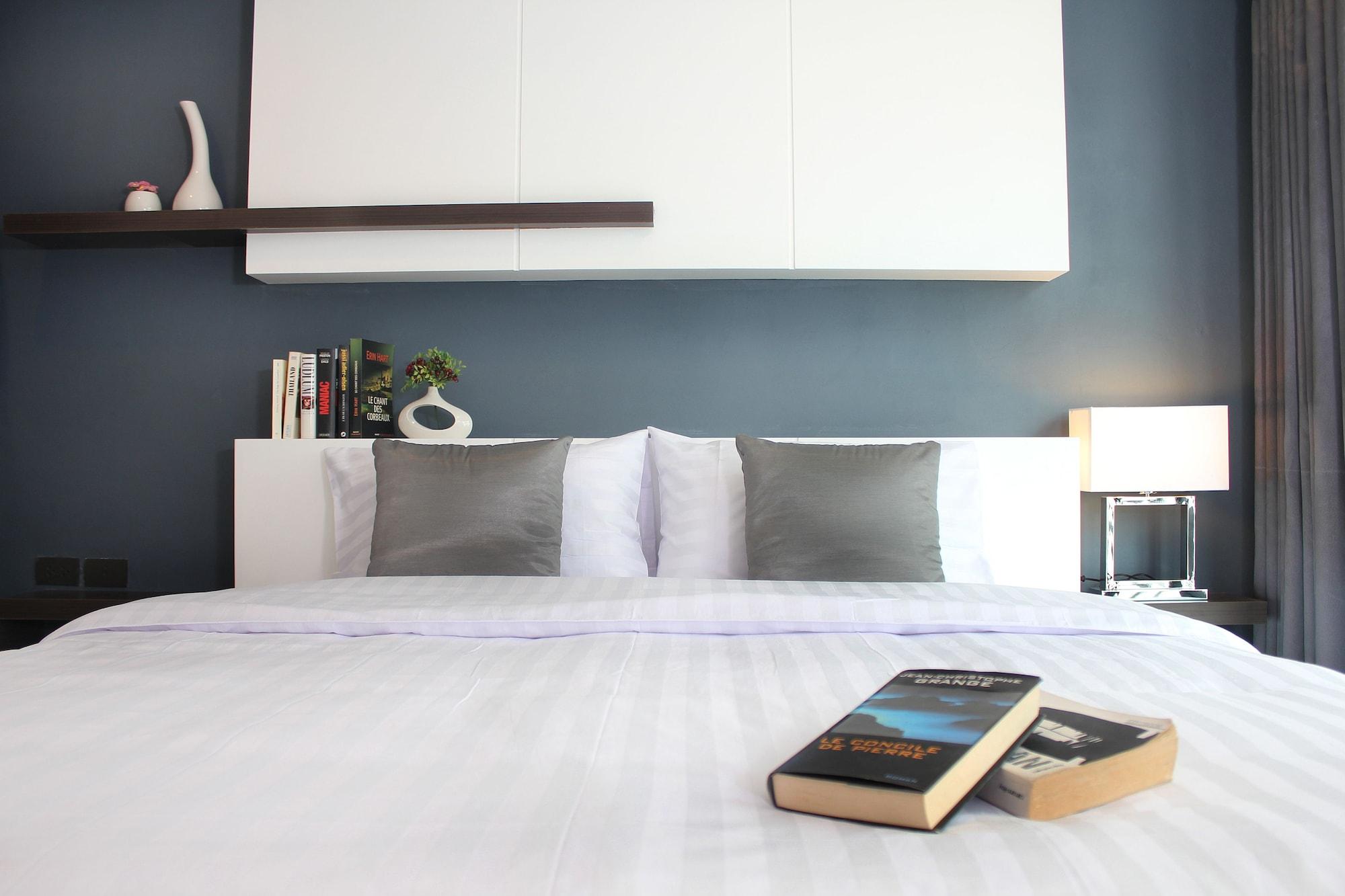 The Artist House Hotel Patong Bagian luar foto